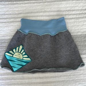 Practically new grey wool skirt